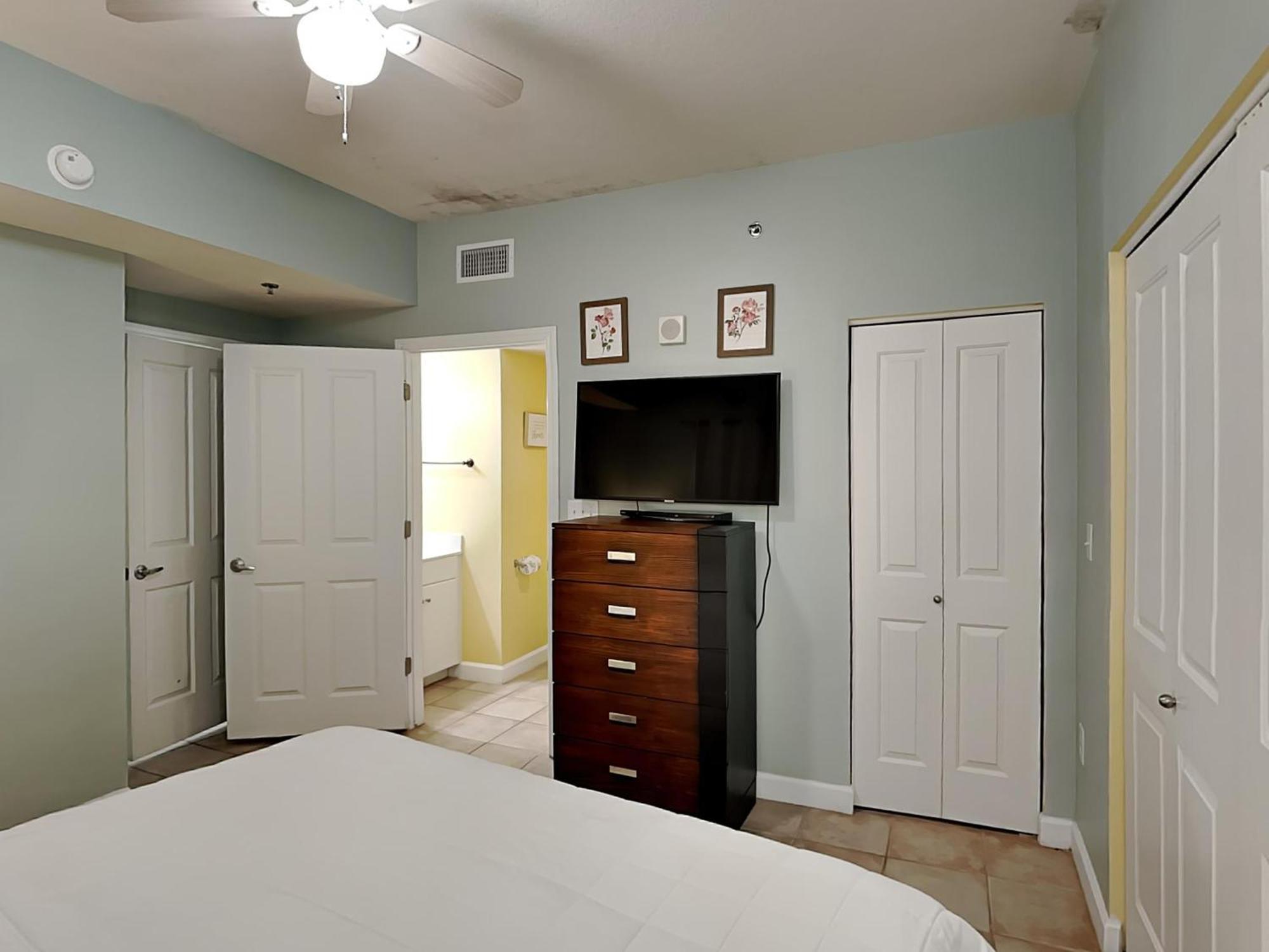 Shores Of Panama 1702 Apartment